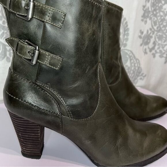 Biala Olive Leather Heeled Double Buckle Zip Ankle Booties Size 41 - Picture 2 of 12